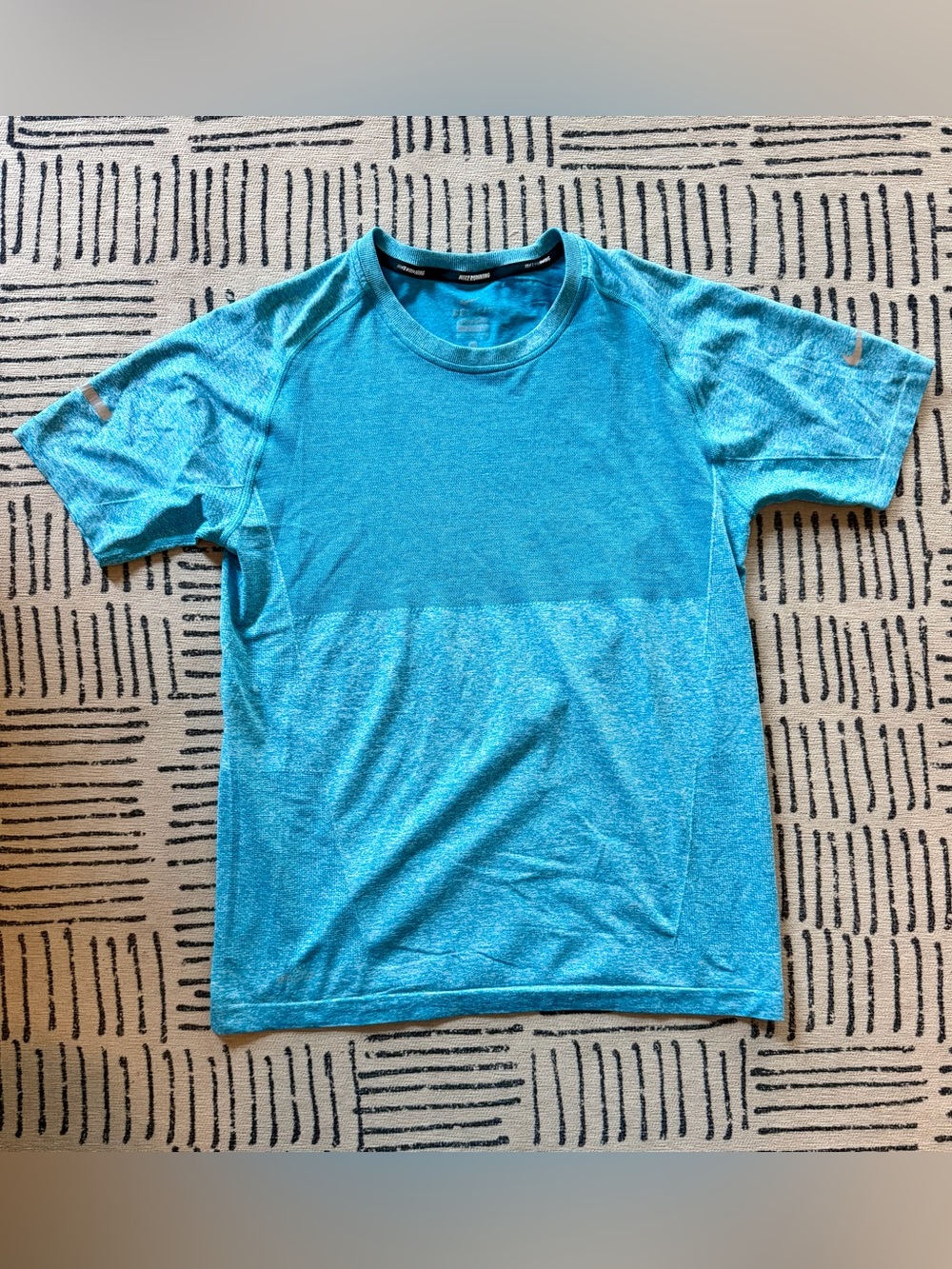 Nike Men's Short Sleeve Performance Tee - Blue